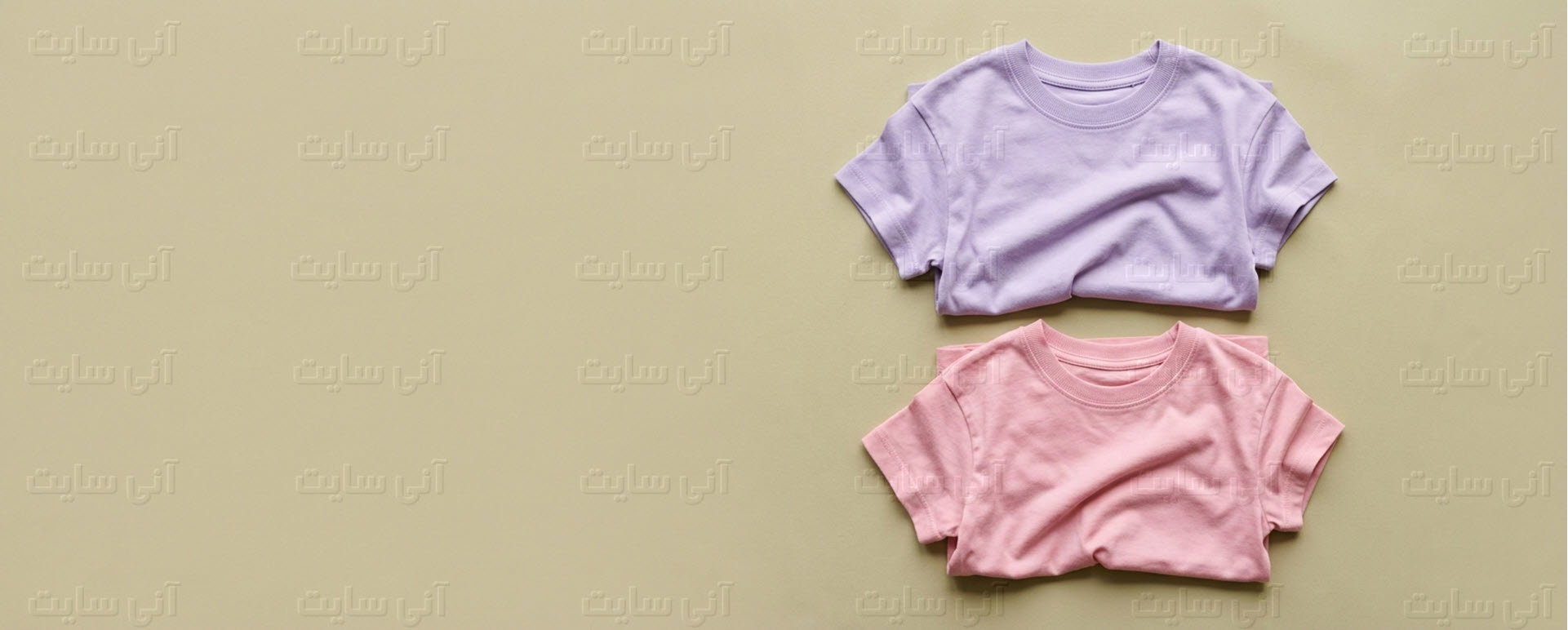 دانلود تصویر آماده برای بنر سایت فروشگاهی | تی‌شرت‌های بیسیک دخترانه شاد تابستانه