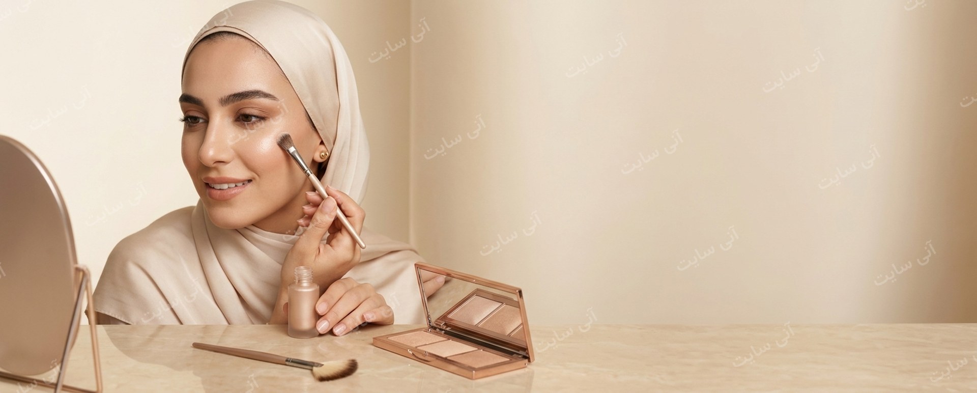 دانلود تصویر آماده پودر | بنر هایلایتر و درخشش ظریف پوست