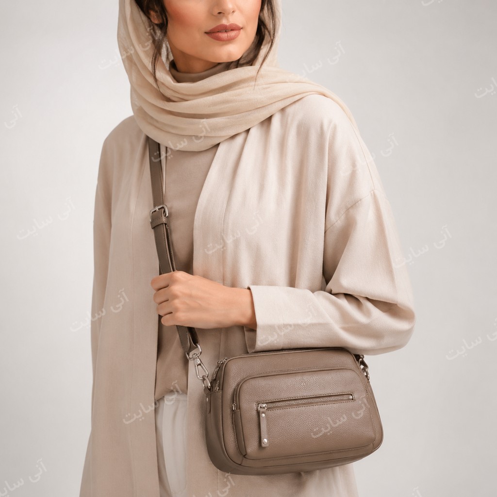 دانلود تصویر آماده مینیمال | کیف دوشی زنانه