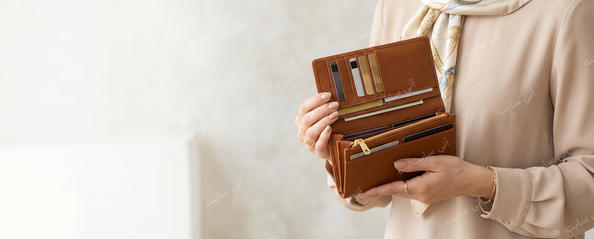 دانلود تصویر آماده برای بنر سایت فروشگاهی | کیف پول زنانه